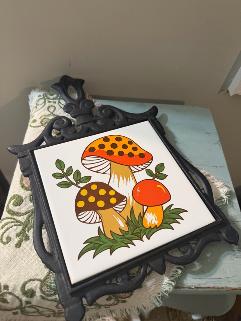 Vintage Sears Roebuck Merry Mushroom Trivet